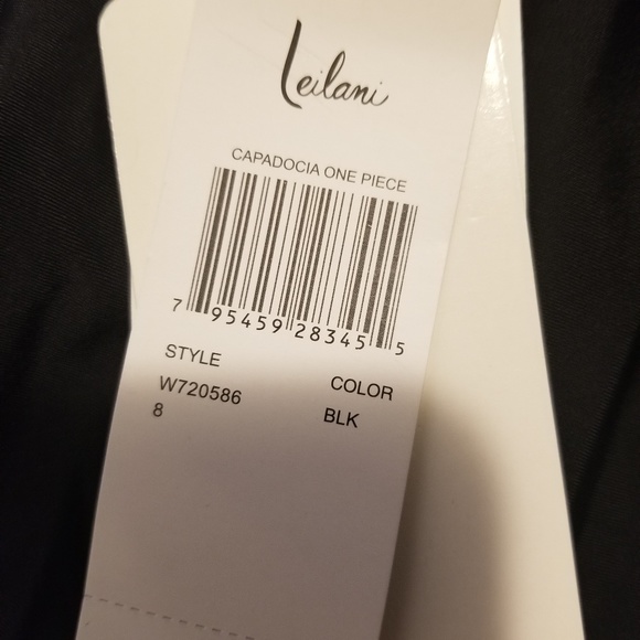 Leilani One Piece Suit NWT 8 Black Floral - Picture 5 of 6